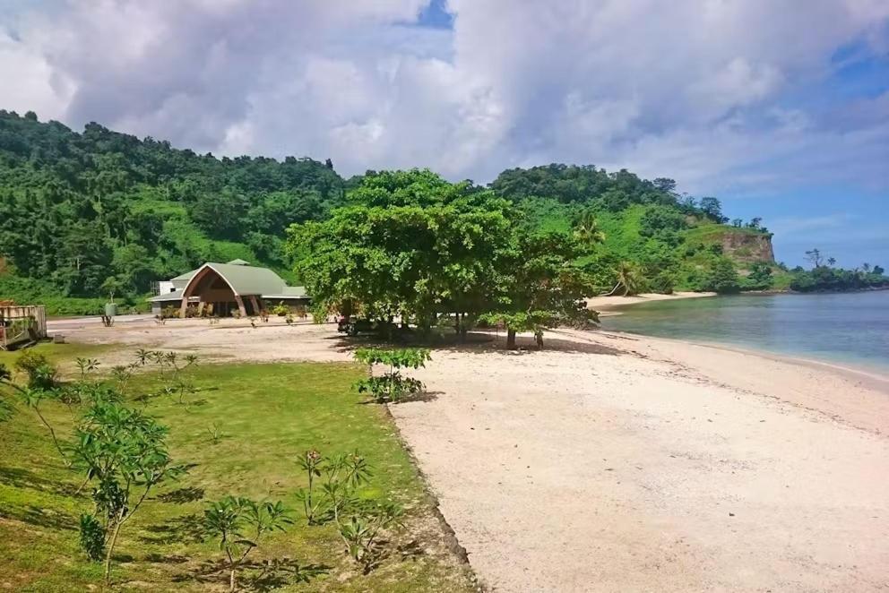 Survivor Samoa Beach Resort Falelatai Екстер'єр фото